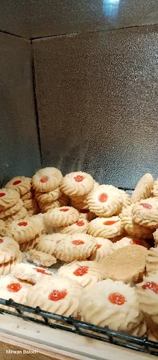 Bravo Bakery Cantt image 5