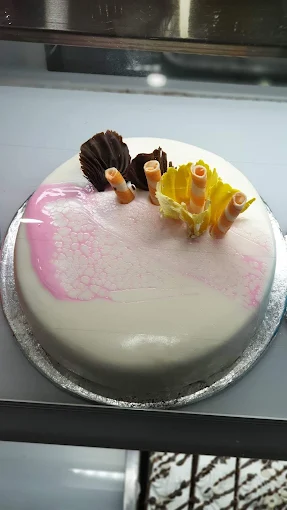 English Bakery image 2