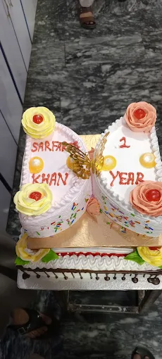 Shaheen Bakery image 5