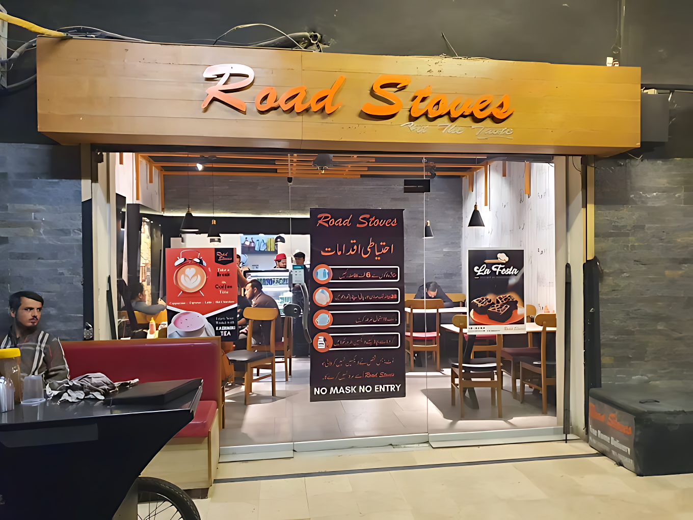 Road Stoves Cafe - cafes in Quetta