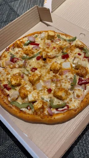Zorinos Pizza image 1