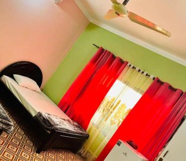 The Western Crown Auberge Guest House image 1