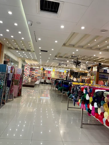 Jaan Mall image 2