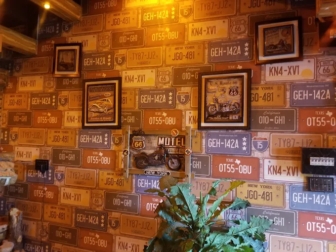 King Kong Pizza & Restaurant image 10
