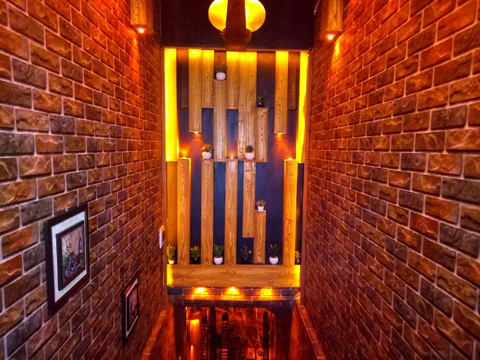 King Kong Pizza & Restaurant image 8