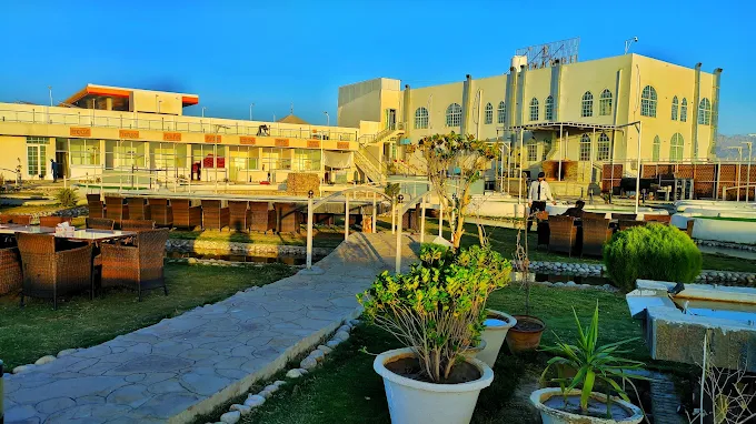 Usmania Restaurant image 7